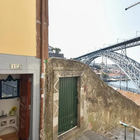 Apartment Guindais I